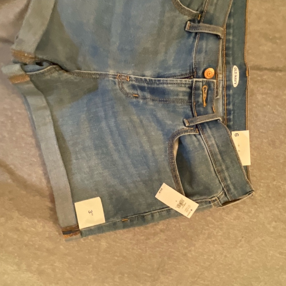Old Navy size 6 NWT shorts - Picture 4 of 7